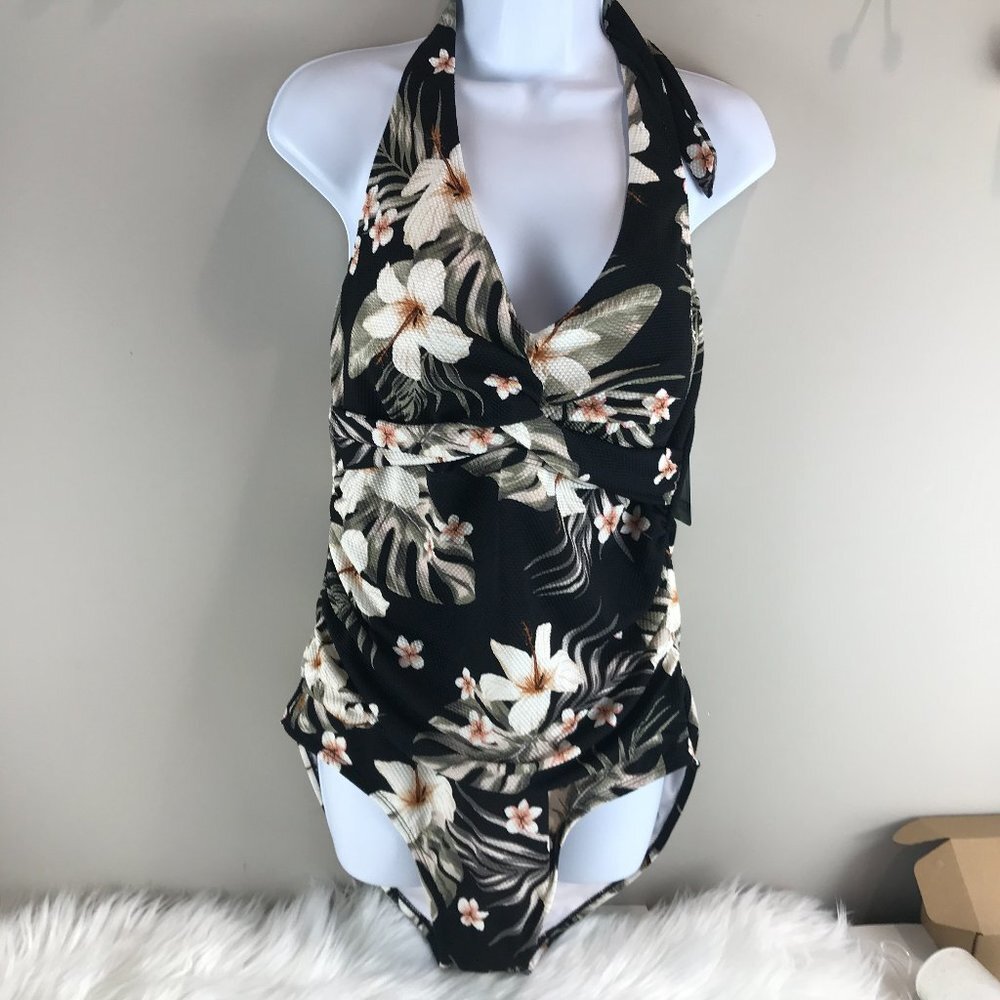 1 pc Island Waves Swimsuit, Size XL, Black Floral